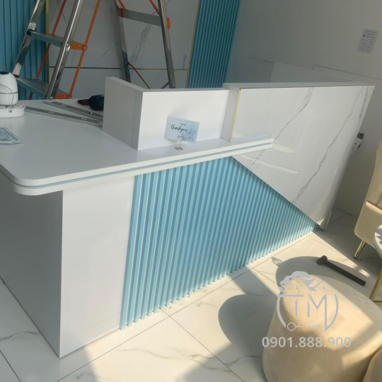 Quầy Lễ Tân TM07