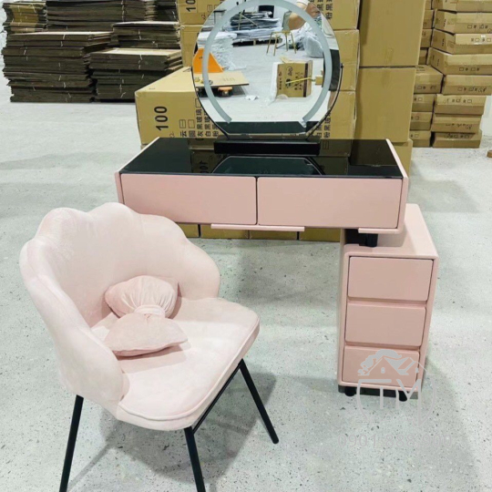 Bàn Trang Điểm TM17