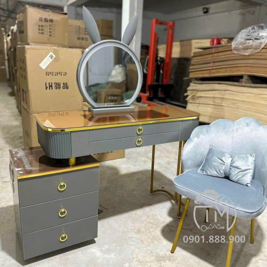 Bàn Trang Điểm TM26