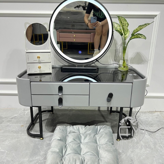 Bàn Trang Điểm TM28