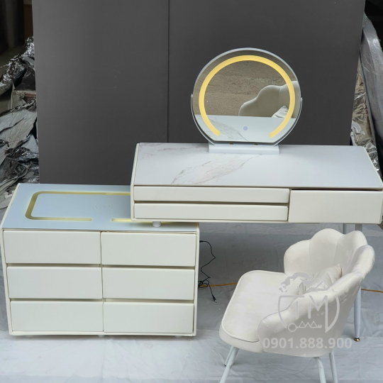 Bàn Trang Điểm TM30